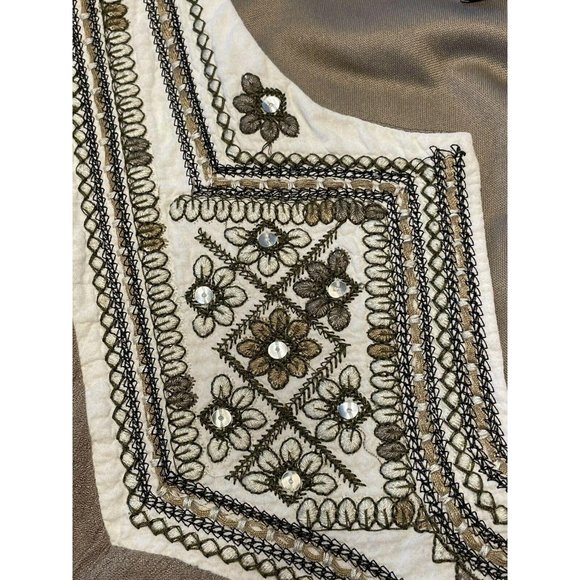 LUXOLOGY Sleeveless Shift Dress Size 8 Beige - Picture 4 of 12